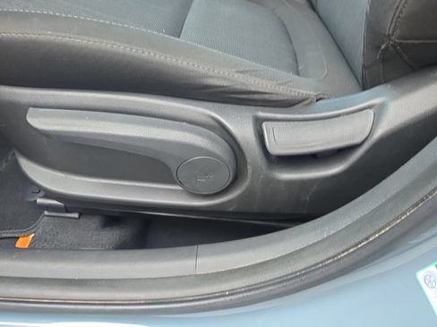 Used 2022 Hyundai Kona SEL AWD/4WD image 15