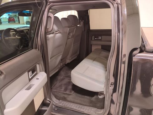 Used 2012 Ford F150 XLT w/ XTR Pkg image 14