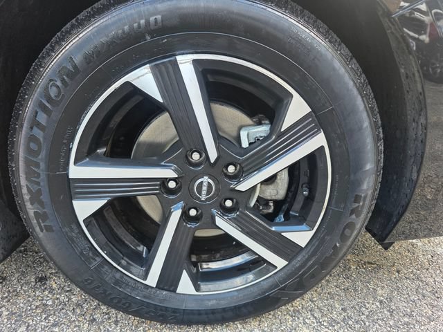 Used 2024 Nissan Sentra SV w/ All-Weather Package FWD image 7