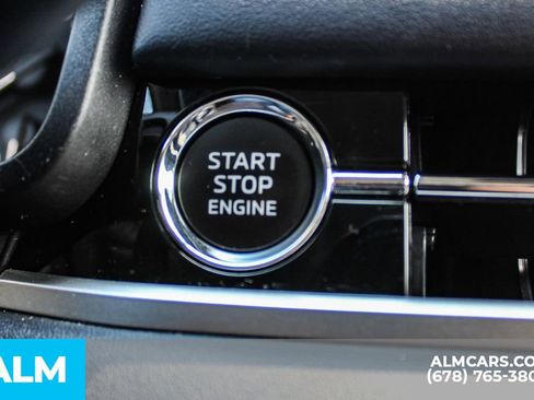 Used 2025 Mitsubishi Outlander SE FWD image 29