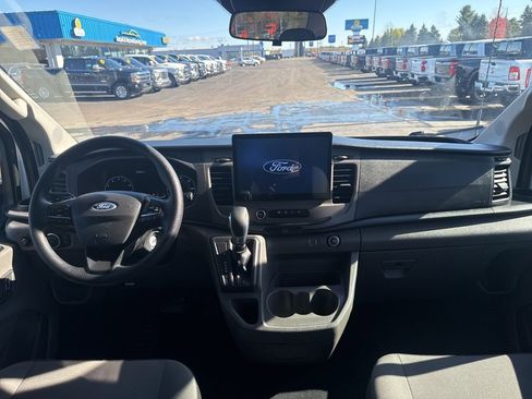 Used 2022 Ford Transit 350 XLT image 12
