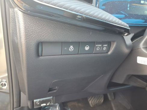 New 2026 Nissan Kicks SR w/ SR Premium Package image 19