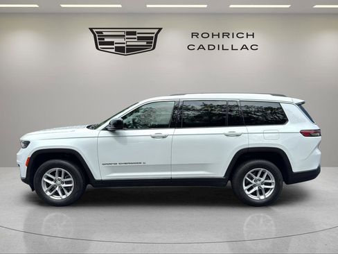 Used 2022 Jeep Grand Cherokee L Laredo w/ Luxury Tech Group I AWD/4WD image 9