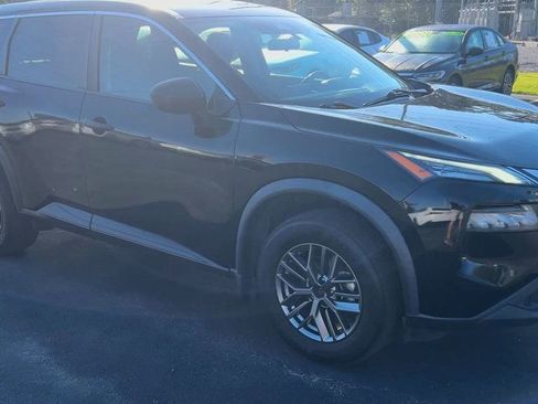 Used 2021 Nissan Rogue S AWD/4WD image 2