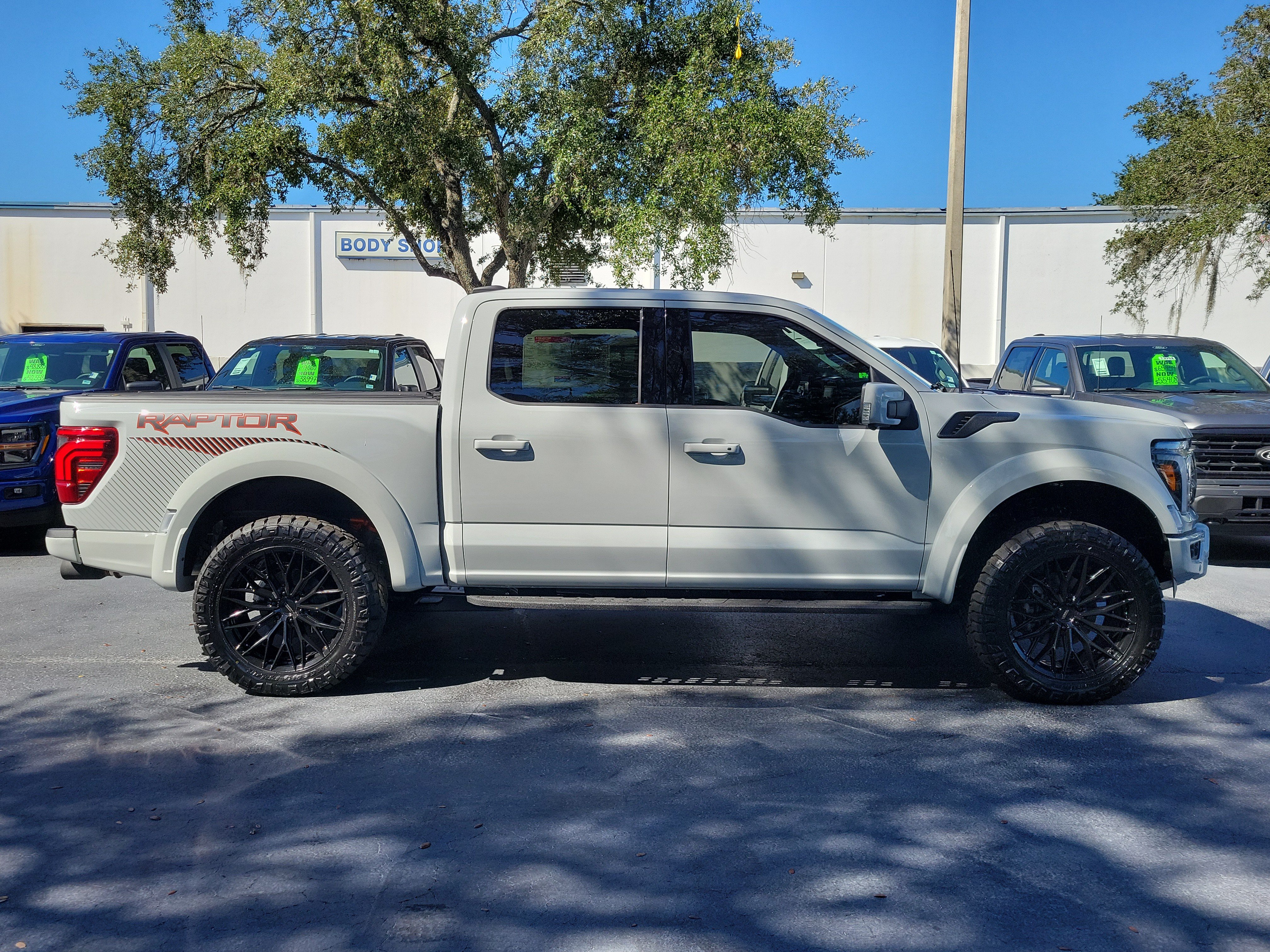 New 2026 Ford F150 Raptor AWD/4WD image 1