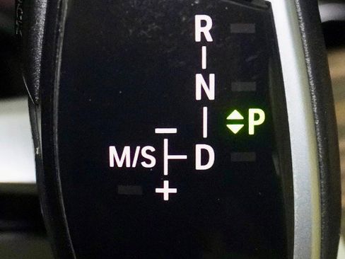 Used 2018 BMW 540i image 24