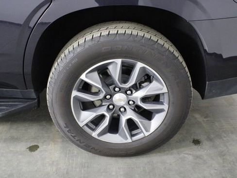 Used 2024 Chevrolet Tahoe LT w/ Luxury Package image 45