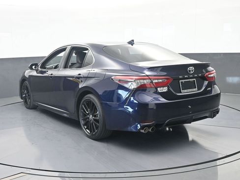 Used 2021 Toyota Camry XSE FWD image 4