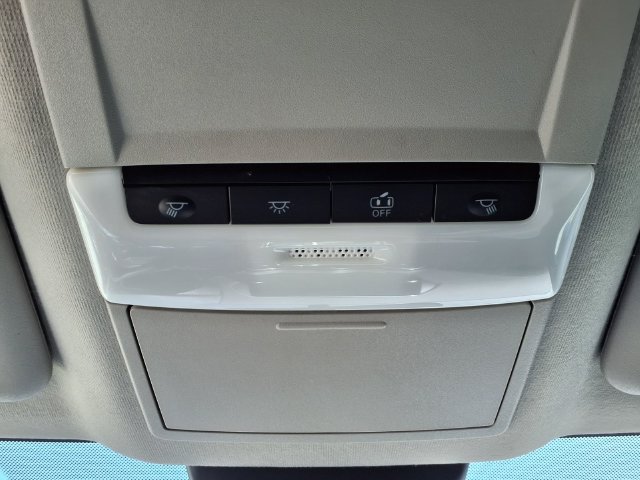 Certified 2025 Nissan Sentra SV FWD image 15