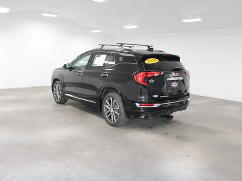 Used 2020 GMC Terrain Denali w/ Denali Premium Package AWD/4WD image 7