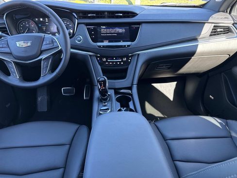 New 2026 Cadillac XT5 Sportv image 17