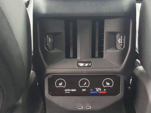 Used 2025 BMW X3 M50 w/ Premium Package image 11