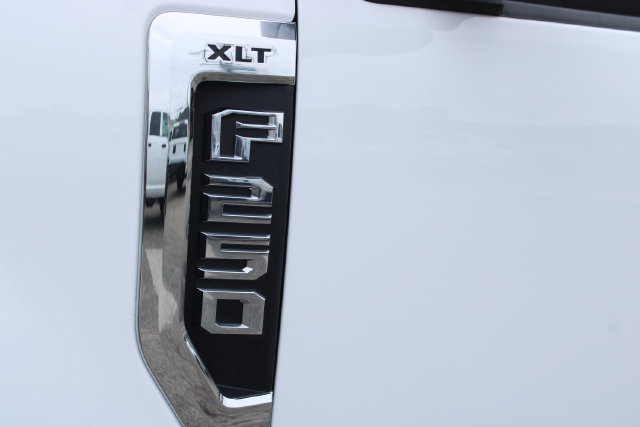 Used 2021 Ford F250 XLT AWD/4WD image 10