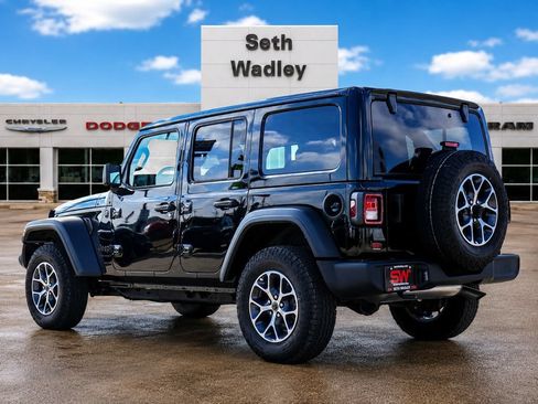 Used 2025 Jeep Wrangler Unlimited Sport AWD/4WD image 50