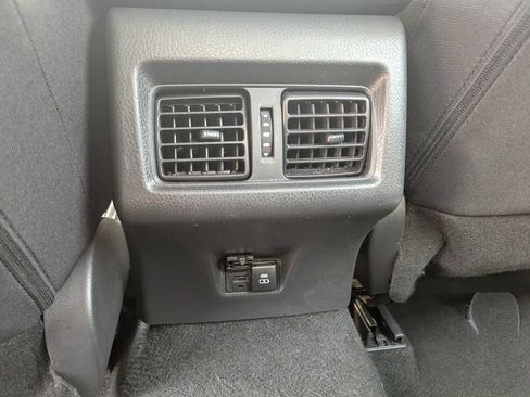 Used 2025 Toyota Camry LE FWD image 35