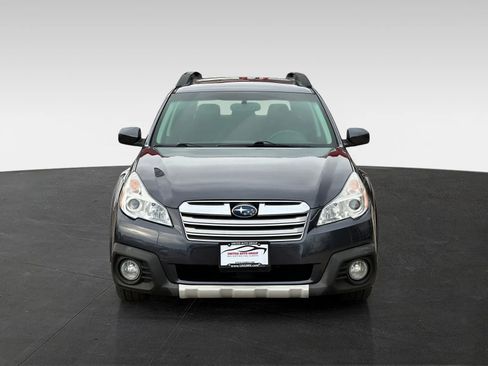 Used 2013 Subaru Outback 2.5i Limited image 2
