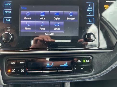 Used 2017 Toyota Corolla SE FWD image 54