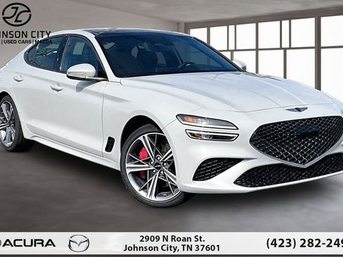 Used 2024 Genesis G70 2.5T w/ Sport Prestige Package image 12