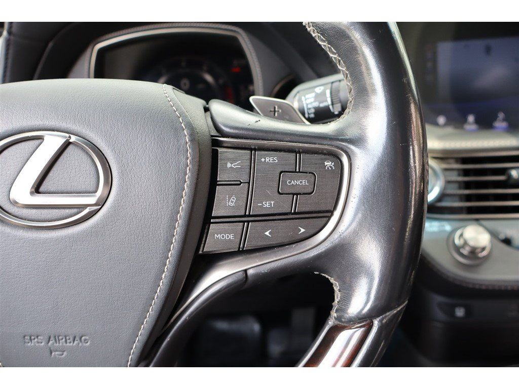 Used 2018 Lexus LS 500 AWD w/ Interior Upgrade Package image 26