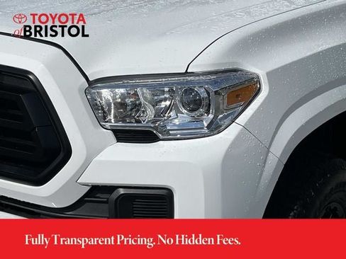 Used 2023 Toyota Tacoma SR AWD/4WD image 11