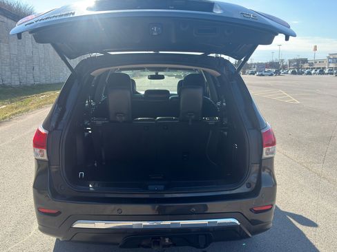 Used 2015 Nissan Pathfinder SL image 49