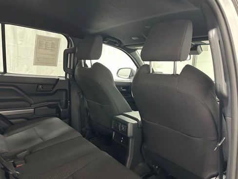 Used 2025 Toyota 4Runner SR5 AWD/4WD image 54
