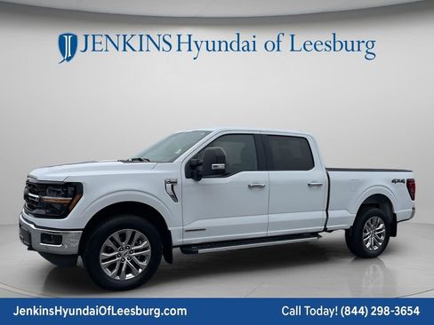 Used 2025 Ford F150 XLT w/ Equipment Group 303A High AWD/4WD image 9