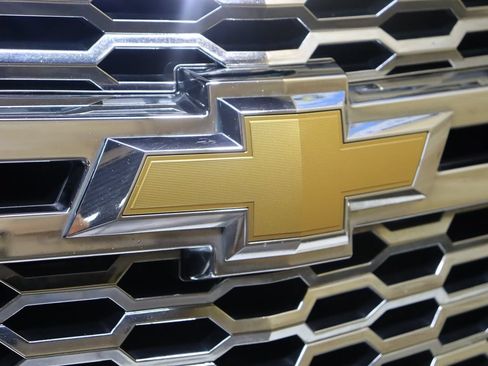 Used 2015 Chevrolet Tahoe LT RWD image 14