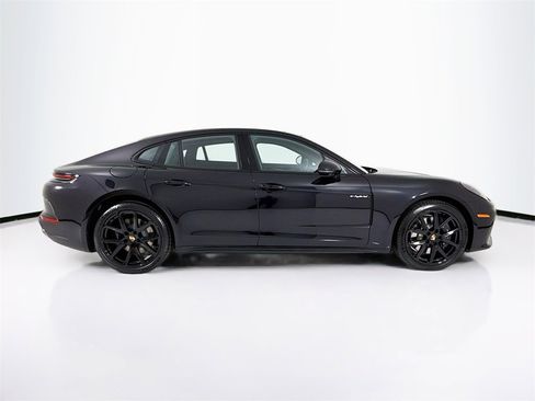 New 2026 Porsche Panamera 4 image 8