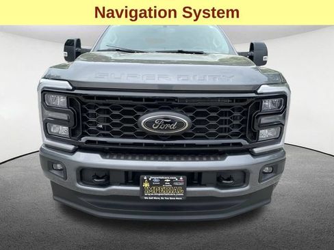 Certified 2025 Ford F350 Lariat w/ Black Appearance Package AWD/4WD image 4