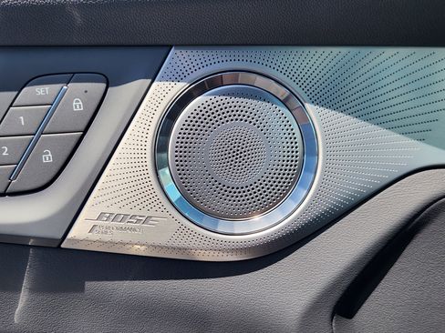 New 2025 Buick Enclave Avenir w/ Trailering Package, 5000 lbs. image 17