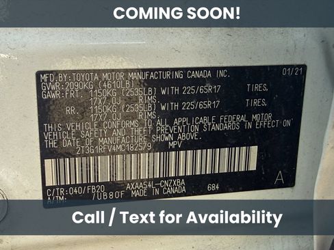Used 2021 Toyota RAV4 LE w/ Carpet Mat Package (TMS) AWD/4WD image 8