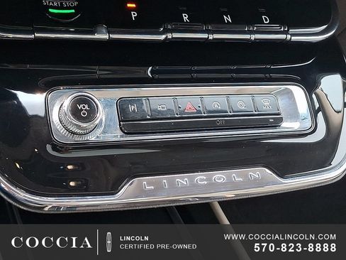 Certified 2023 Lincoln Corsair Reserve w/ Equipment Group 201A AWD/4WD image 17