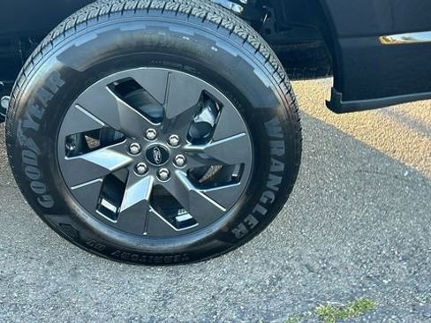 Certified 2024 Ford F150 Lightning Lariat image 6