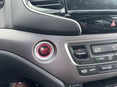 Used 2025 Honda Ridgeline RTL image 46