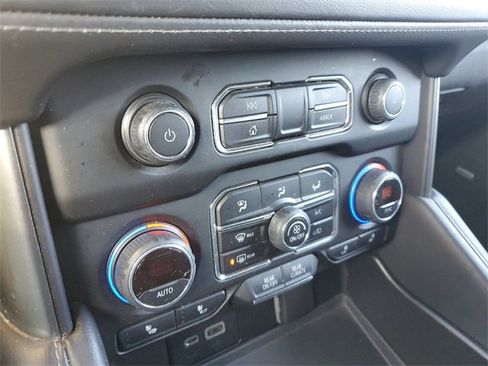 Used 2021 Chevrolet Suburban LT w/ Rear Media and Nav Package image 24