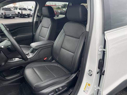 Used 2023 GMC Acadia SLT w/ Preferred Package FWD image 19