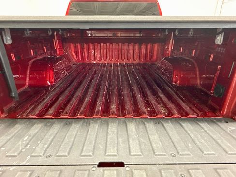 Used 2024 GMC Sierra 1500 Elevation RWD image 28