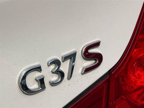 Used 2013 INFINITI G37 Journey w/ Premium Pkg RWD image 8