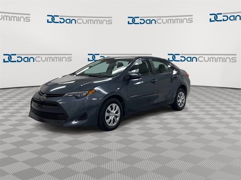 Used 2017 Toyota Corolla L image 4