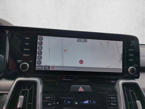 Used 2023 Kia Sorento SX AWD/4WD image 13