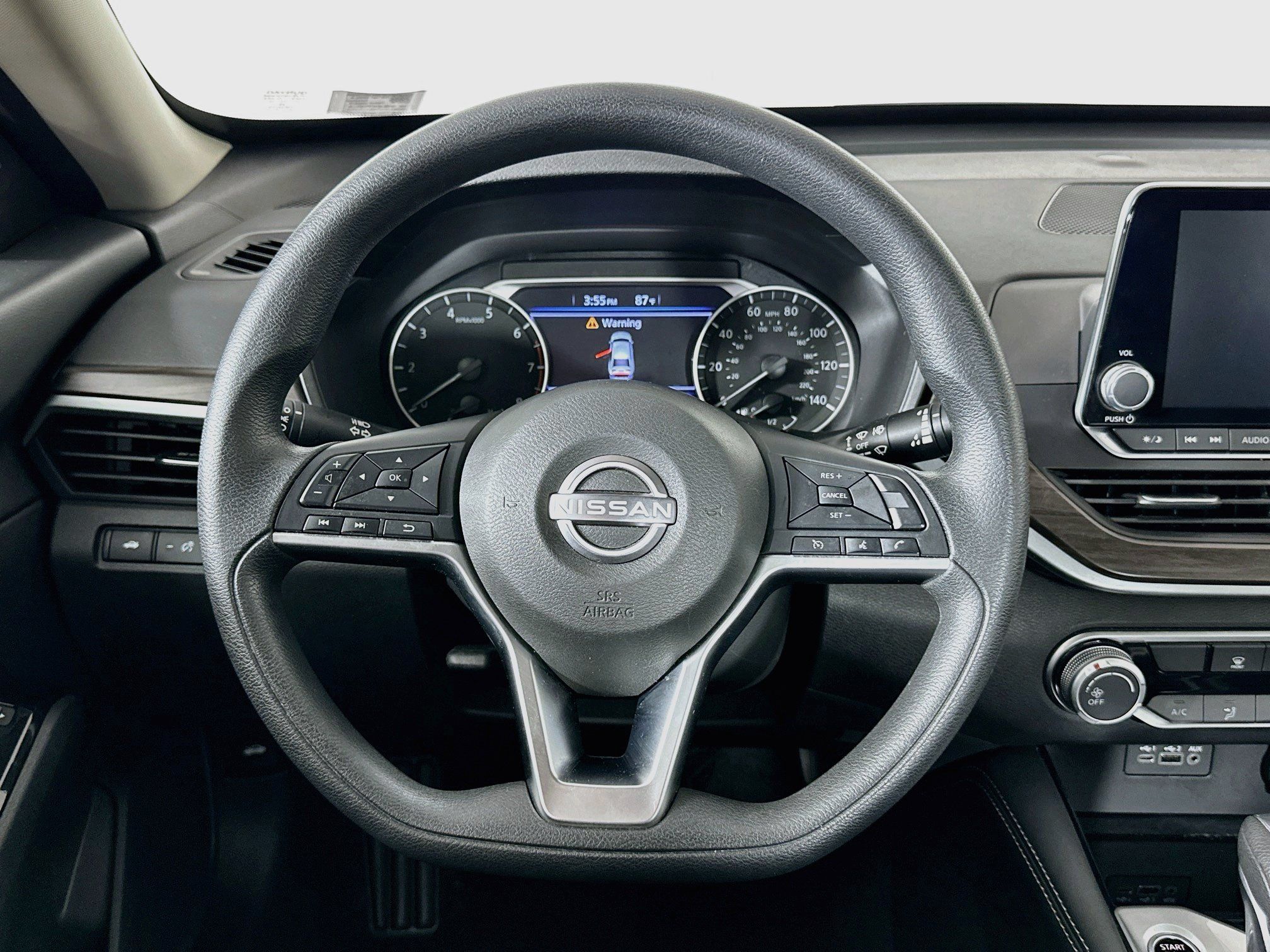 Used 2023 Nissan Altima 2.5 SV AWD/4WD image 18