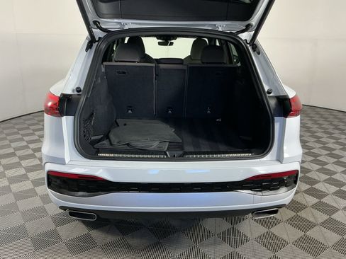 Used 2025 Audi Q5 Premium Plus w/ Premium Plus image 22