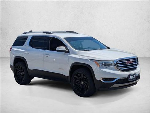 Used 2019 GMC Acadia SLT FWD image 3