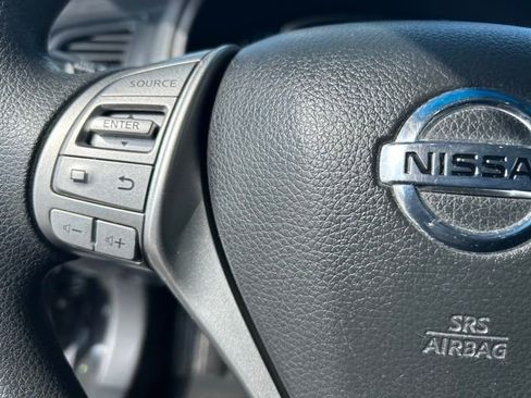 Used 2013 Nissan Altima 2.5 S FWD image 16