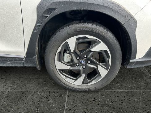 Used 2024 Subaru Crosstrek 2.5i Limited image 9