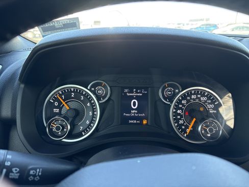 Used 2021 RAM 1500 Big Horn image 6