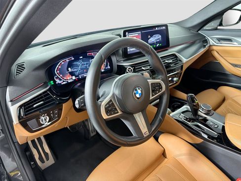 Used 2023 BMW 530i w/ M Sport Package RWD image 10