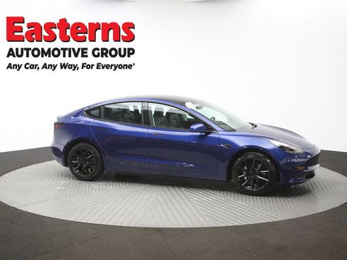 Used 2023 Tesla Model 3 Standard Range RWD image 41