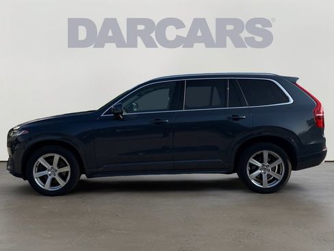 Used 2021 Volvo XC90 T6 Momentum AWD/4WD image 3